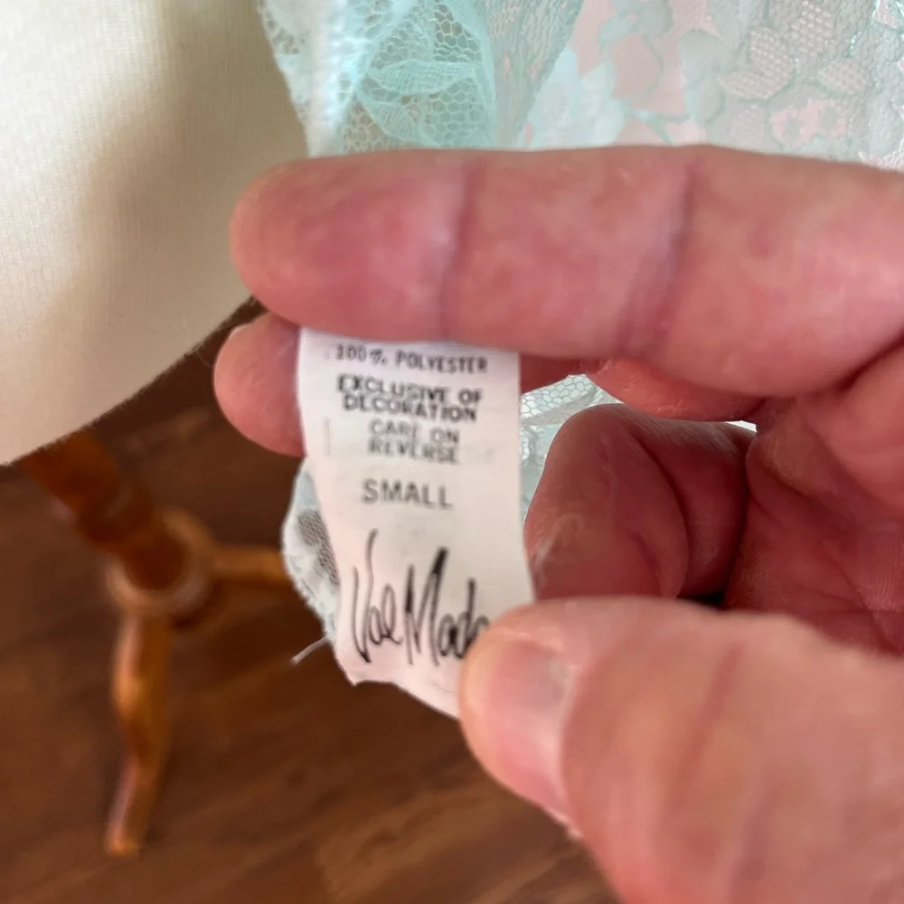 Vintage Val Mode Lace Bed Jacket, Mini Robe 1950s - Picture 5 of 5